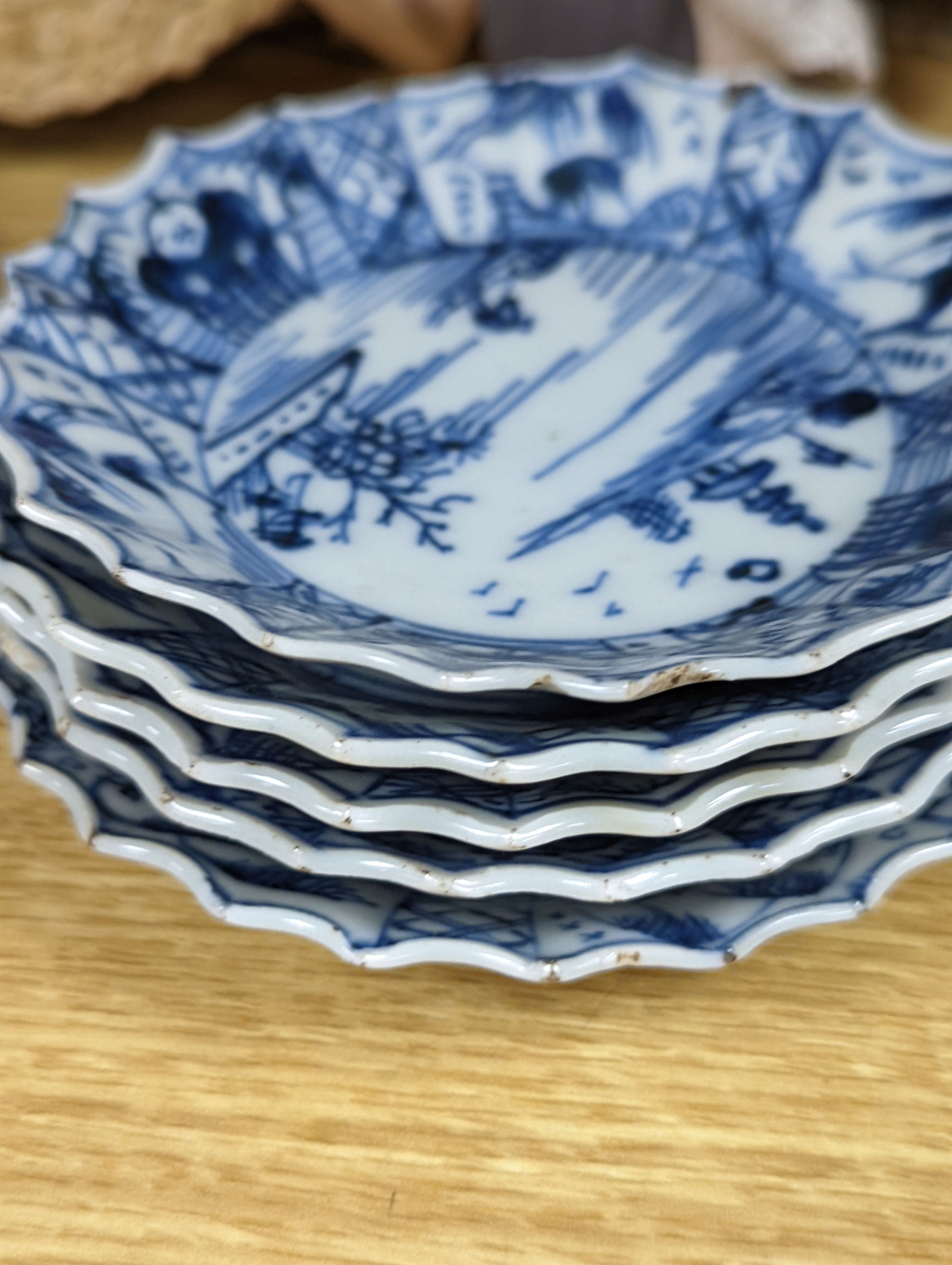 Chinese export cups and saucers - 11 items